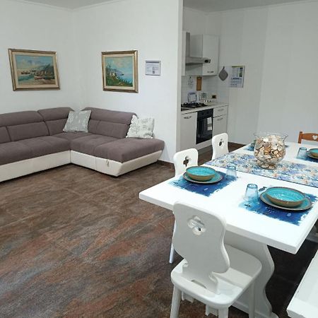 Regina Sul Mare Villa Терачина Екстериор снимка
