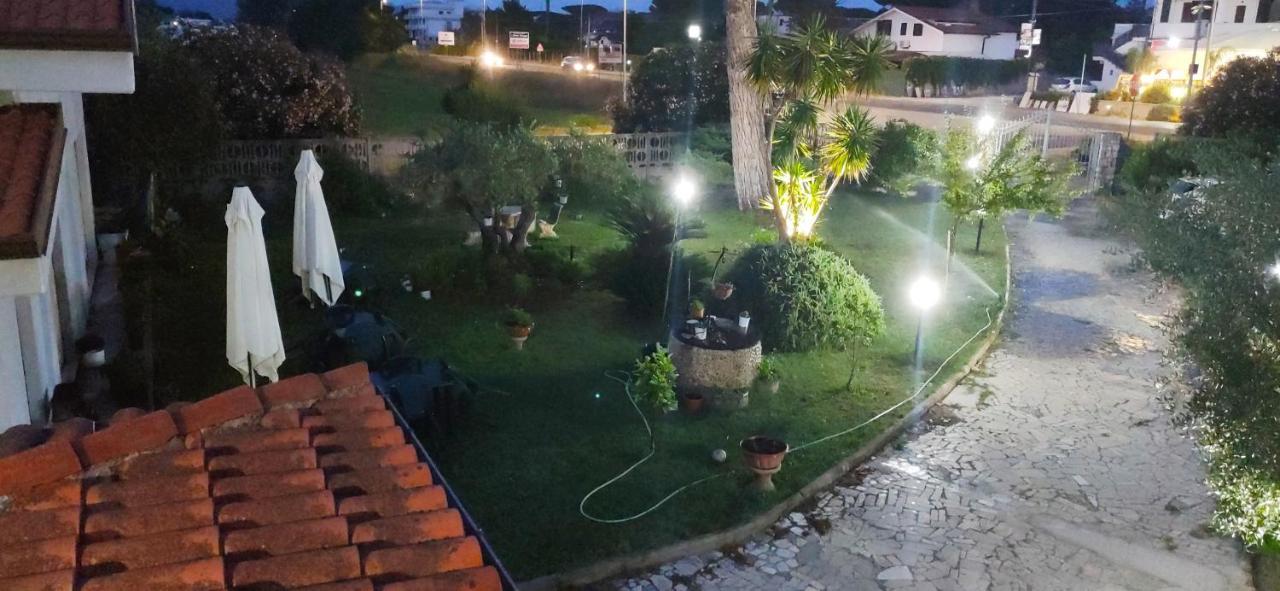 Regina Sul Mare Villa Терачина Екстериор снимка