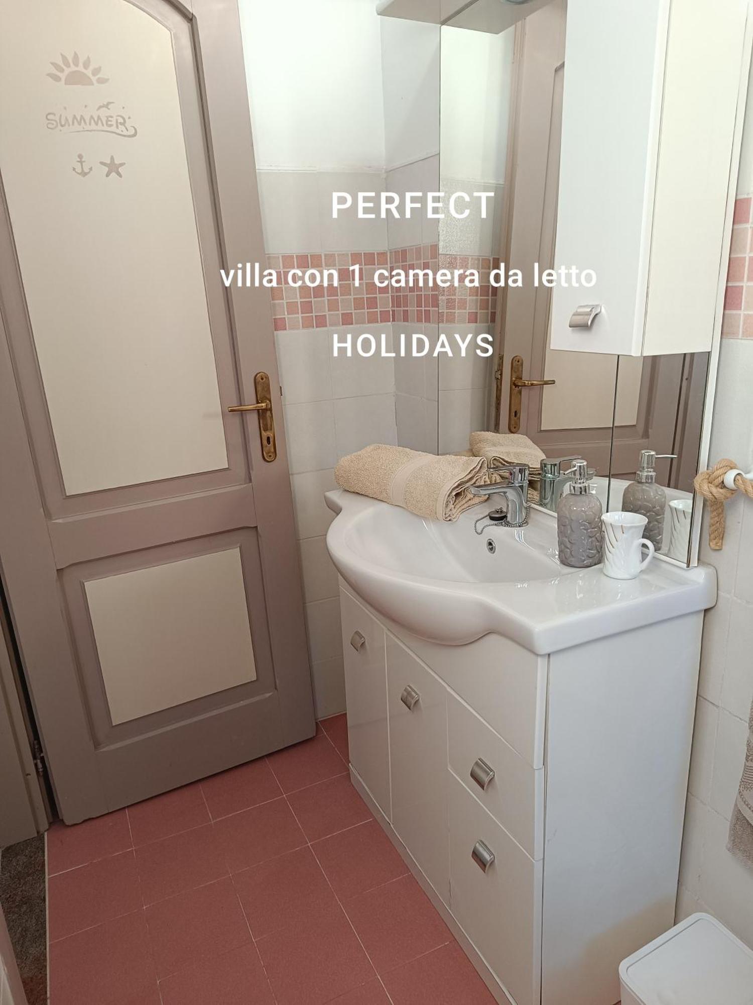 Regina Sul Mare Villa Терачина Екстериор снимка