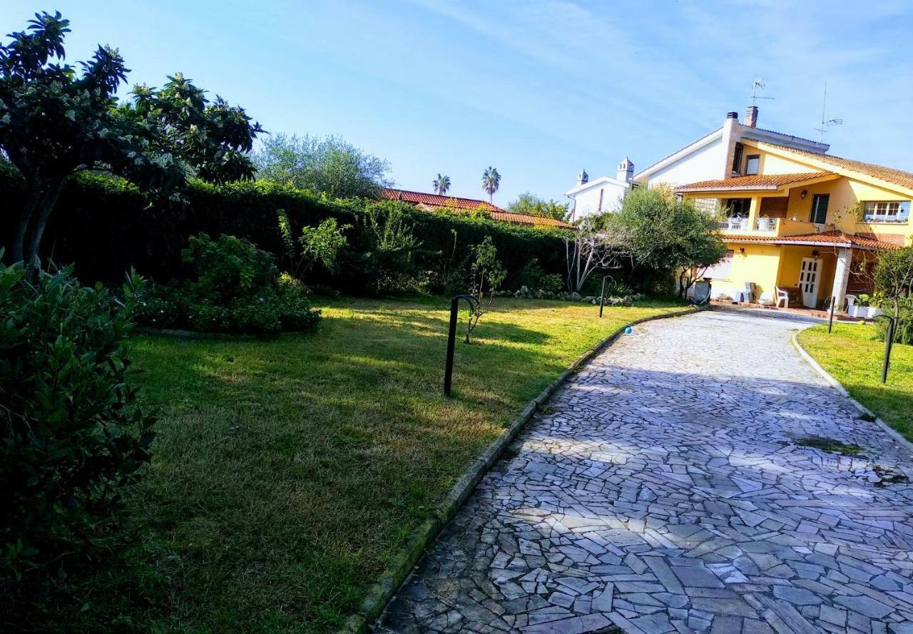 Regina Sul Mare Villa Терачина Екстериор снимка